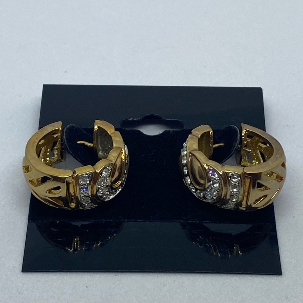Gold tone & rhinestone pierced hoop earrings.